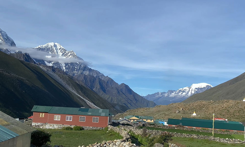 Best time for everest base camp trek 