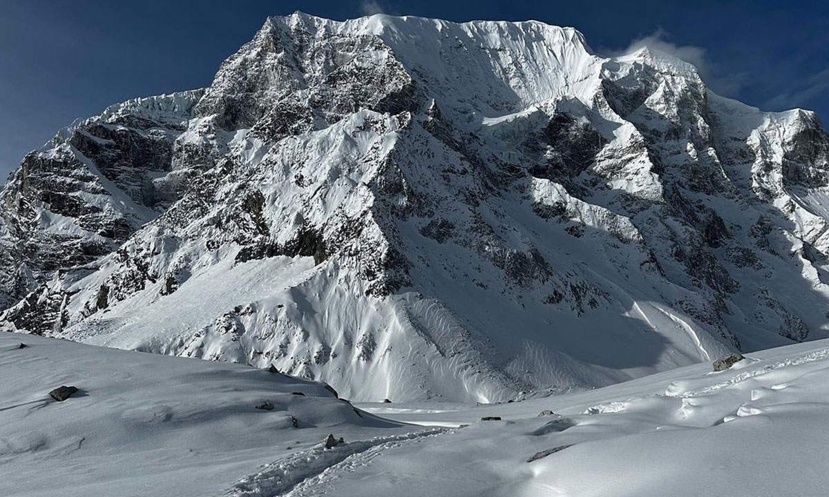 How to reach larke la pass