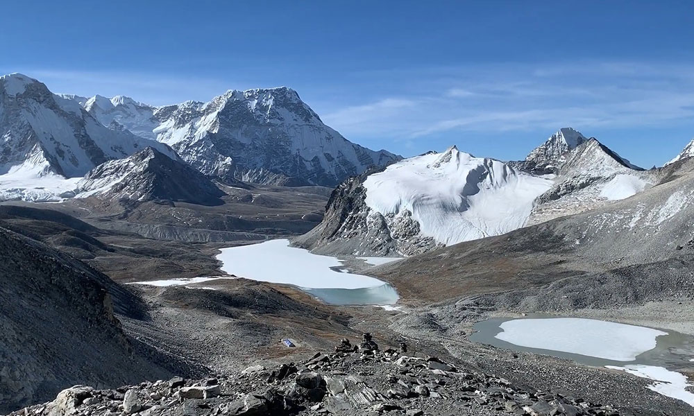 Makalu Serpani col Amphu Lapcha pass Trek