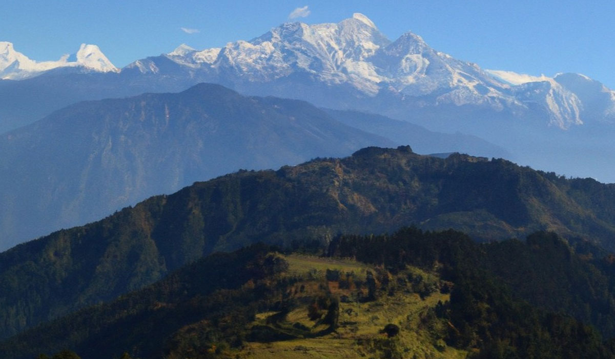 What is the best season for Phulchowki Day Hiking