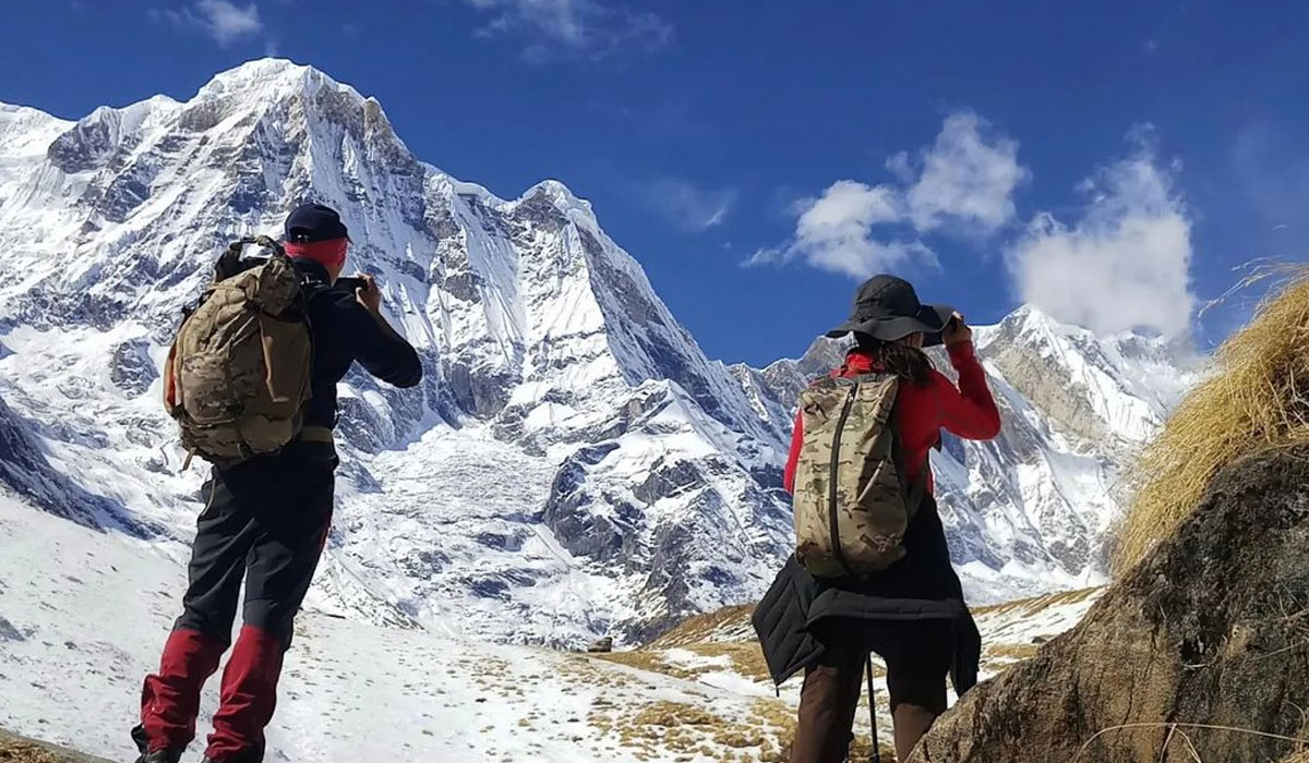 What to consider for hiring guides from Pokhara