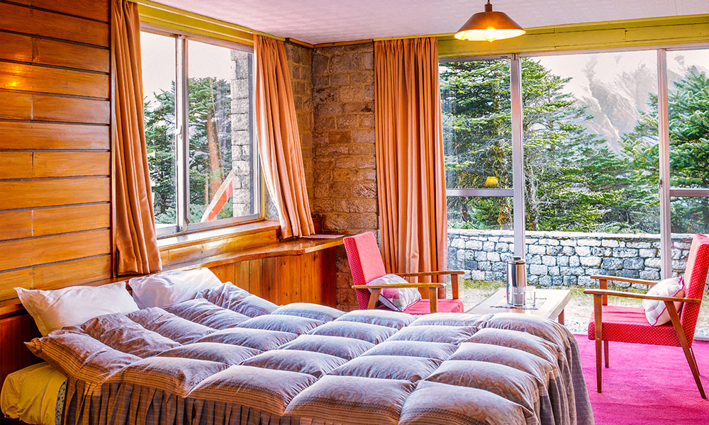 food and accommodation Everest view trek