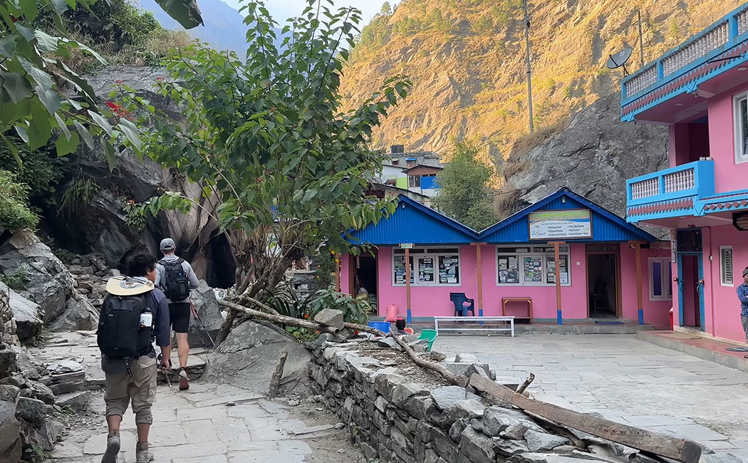 Machha Khola to Jagat