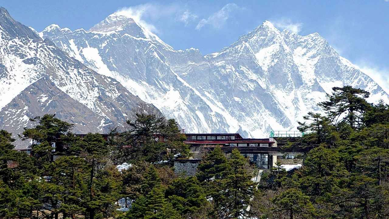 Hotel Everest View Luxury Hotel In Everest Region