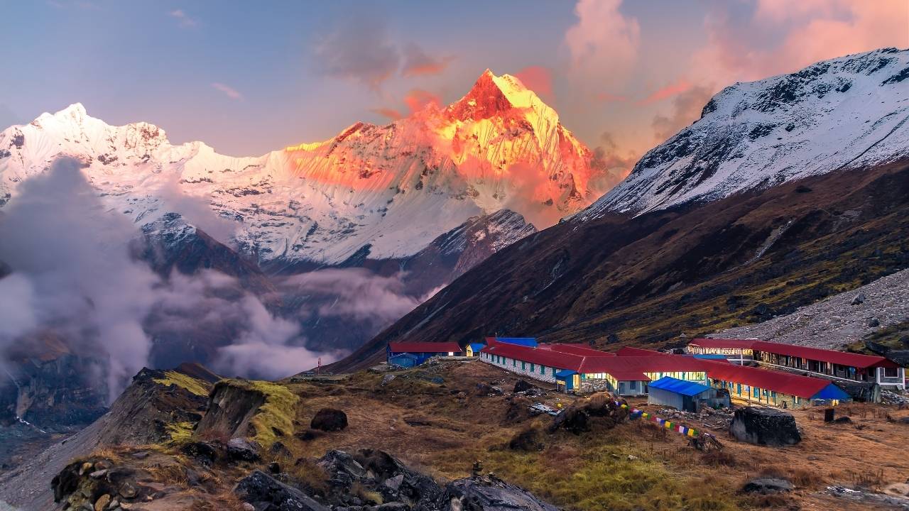 Nepal Trekking Packages Under USD1000