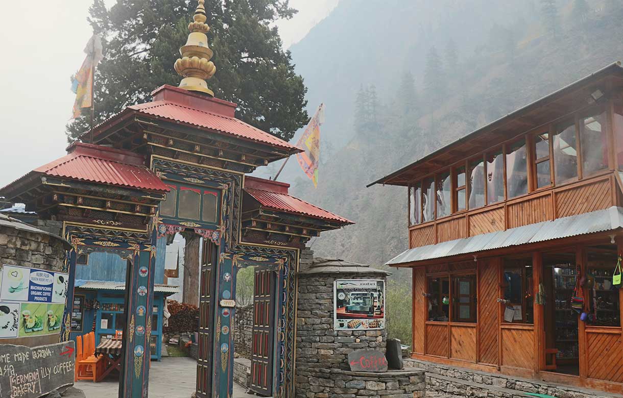 Manaslu Circuit Trek