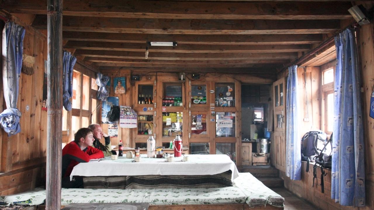 Tips to Minimize Annapurna Circuit Trek Cost