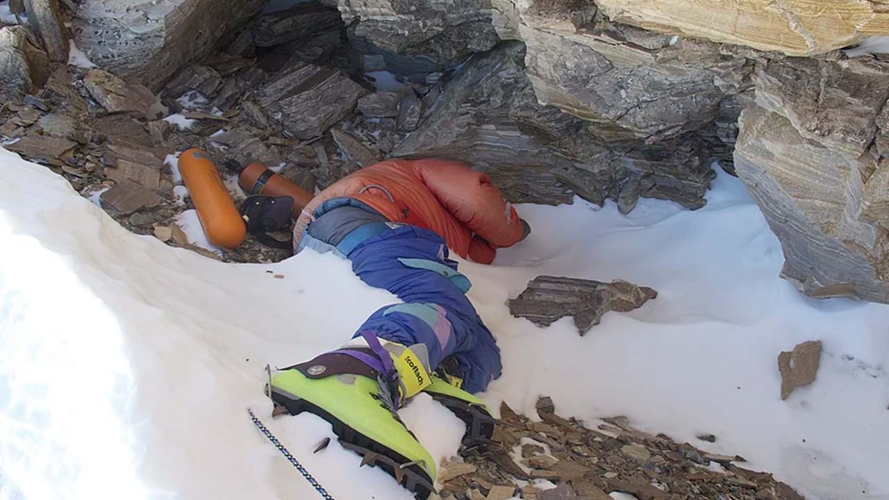 Everest Green Boots Body