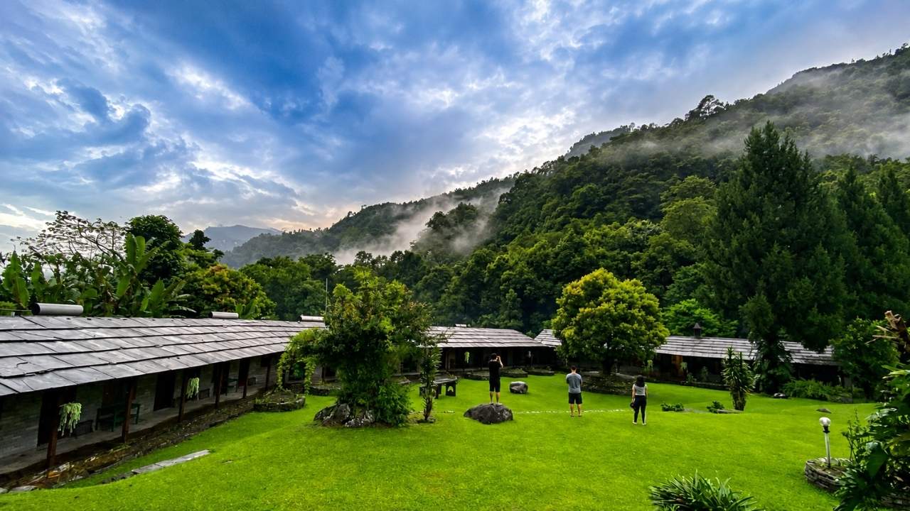 Sanctuary Lodge Birethanti