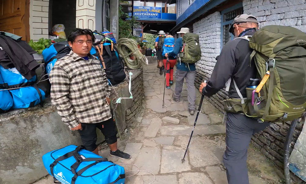 Hire Guide and Porter in Nepal