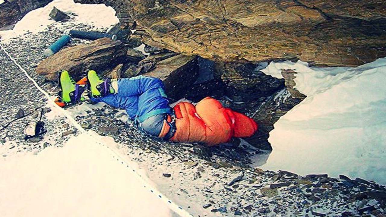 Do Bodies Decompose On Mount Everest Everest Dead Bodies Do Bodies Decompose On Mount Everest Everest Dead Bodies