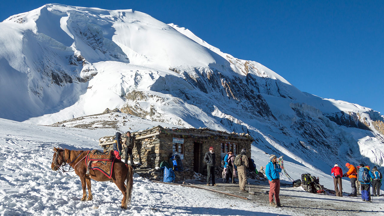 sunrise view in Annapurna trek
