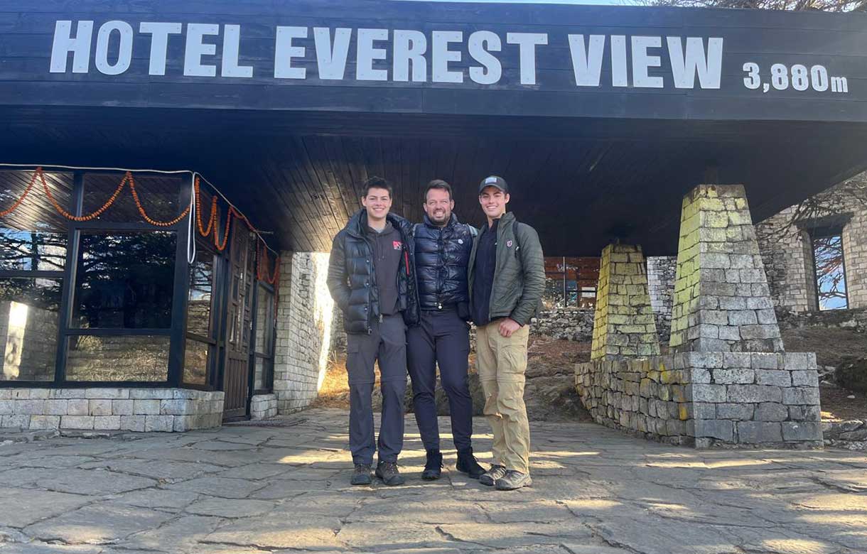 Luxary Hotel Everet View Point