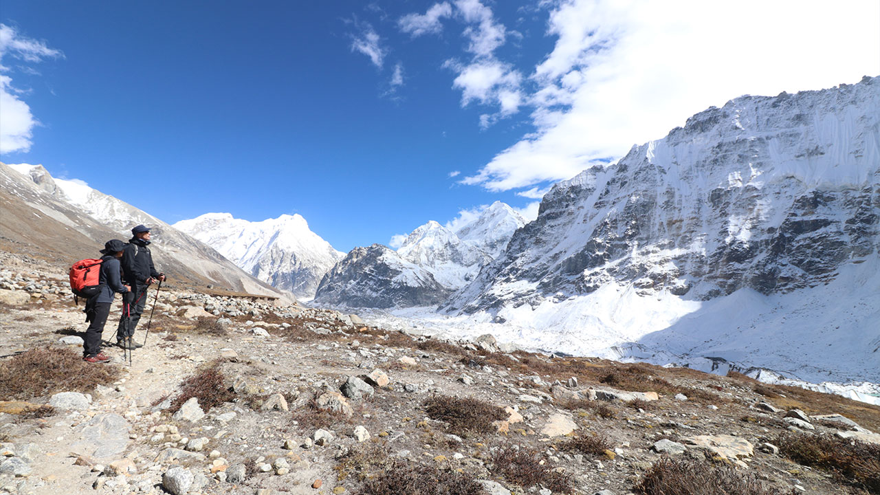 Beautiful Mountain Range Kanchanjunga