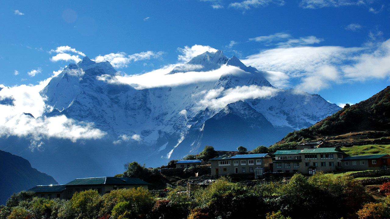 Less Crowded Treks in Everest Dole village