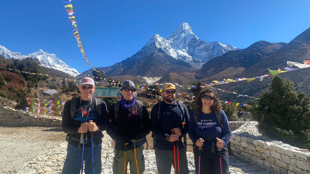 Everest Three Passes Trekking